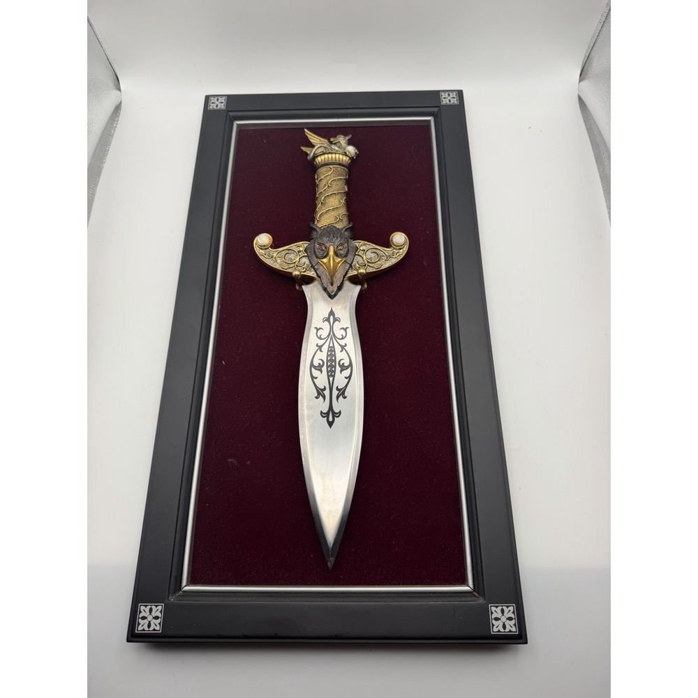 Franklin Mint Sentinel of Wisdom Fantasy Dagger Framed Greg Hildebrandt Display
